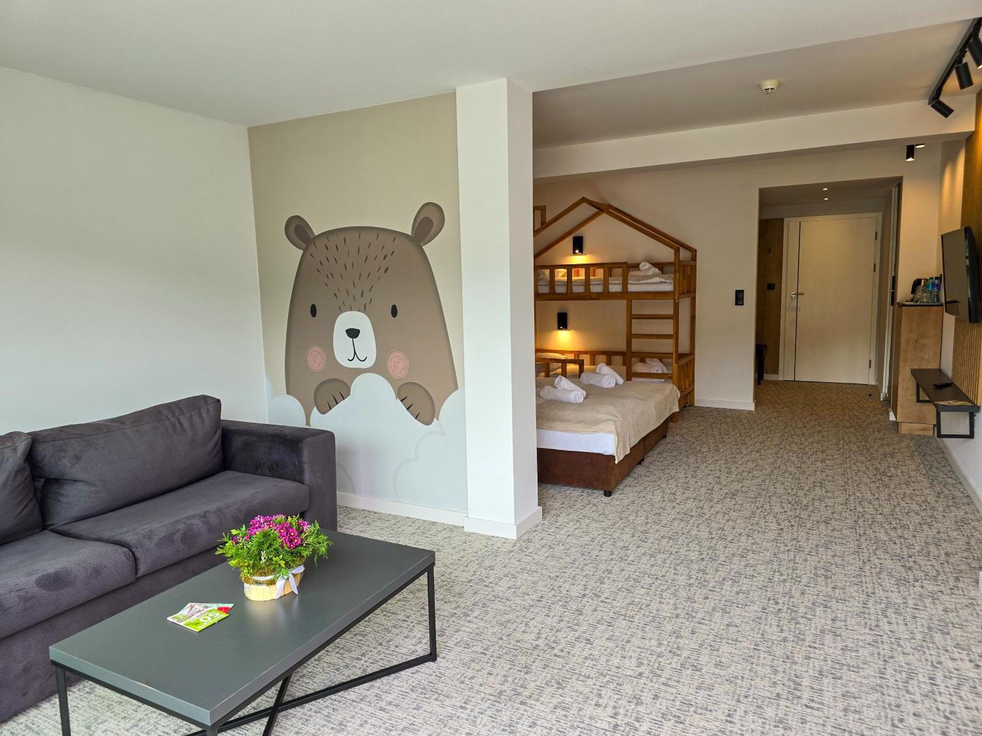 シュチルク Sniezynka Bed & Breakfast エクステリア 写真